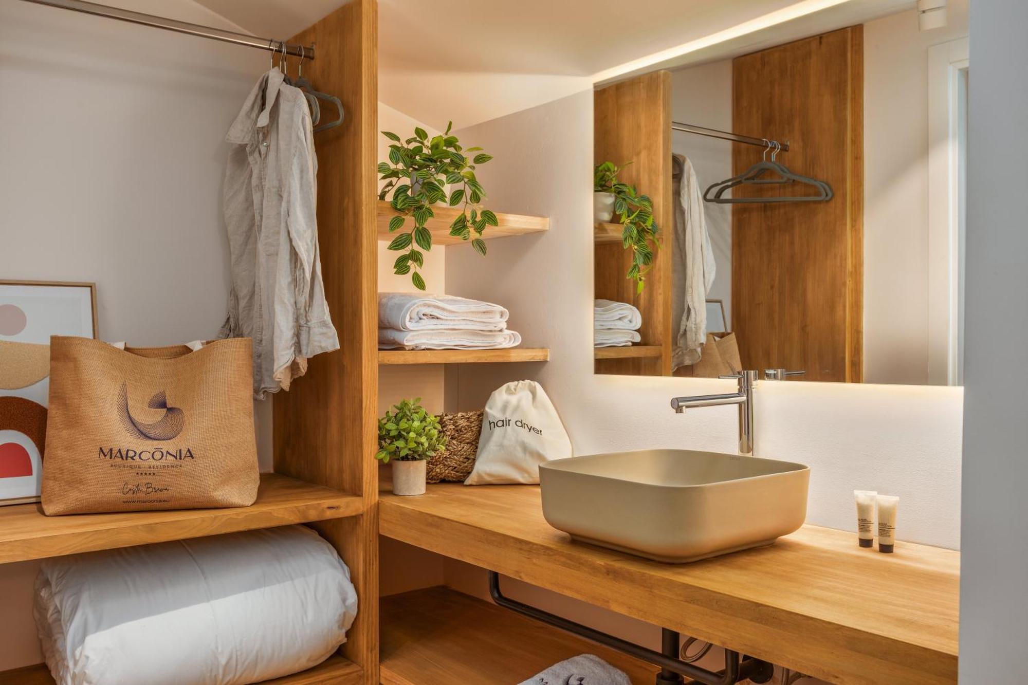 Marconia Boutique Residence L'Estartit Buitenkant foto